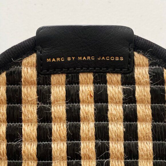 Marc by Marc Jacobs Round Striped Wristlet Bag - Picture 3 of 10